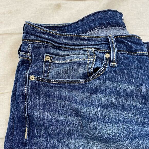 Signature by Levi Strauss Modern Boot Cut Jeans Size 16L - Picture 9 of 9